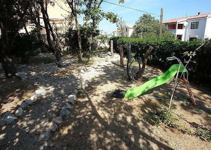 Gostinjska kuća Pansion Jurko Pag Town