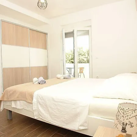 Pansion Jurko Pag Town